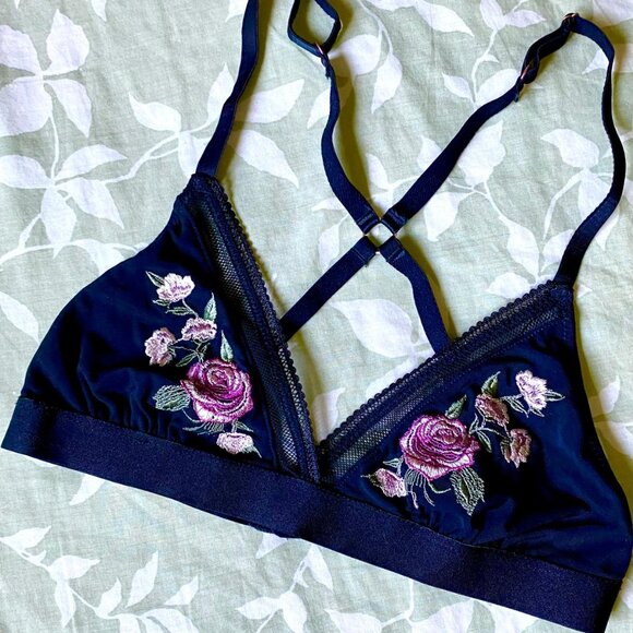 Rose + Vine Triangle Mesh Bralette - Rose - Cross Back - Light Unlined - Picture 2 of 7